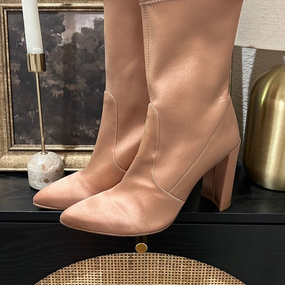 8.5 silk booties! The color is like a warm champagne or muted rose gold.